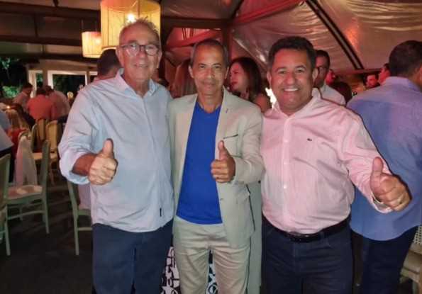 Camacã: Prefeito vai a Salvador e é recebido pelo Governador eleito Jerônimo Rodrigues